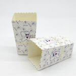 קופסא קטנה לפופקורן שן ראשונה