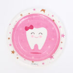 צלחות נייר גדולות שן ראשונה ורוד